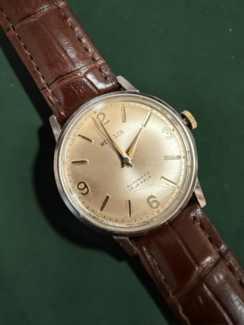 Vintage Westclox Automatic 17 Jewels Men&acirc;s Watch Champagne Dial Runs